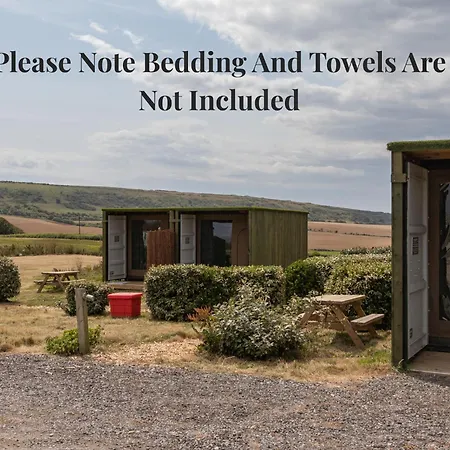 1 Swallows Nest, Camp Tapnell Yarmouth  Exterior photo